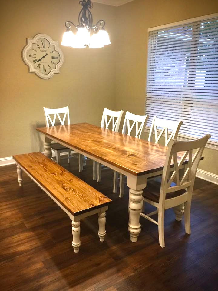 Charlotte Farm Table