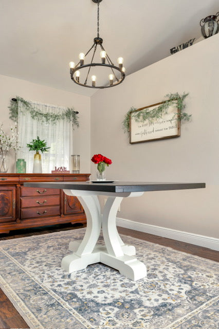 Hansley Pedestal