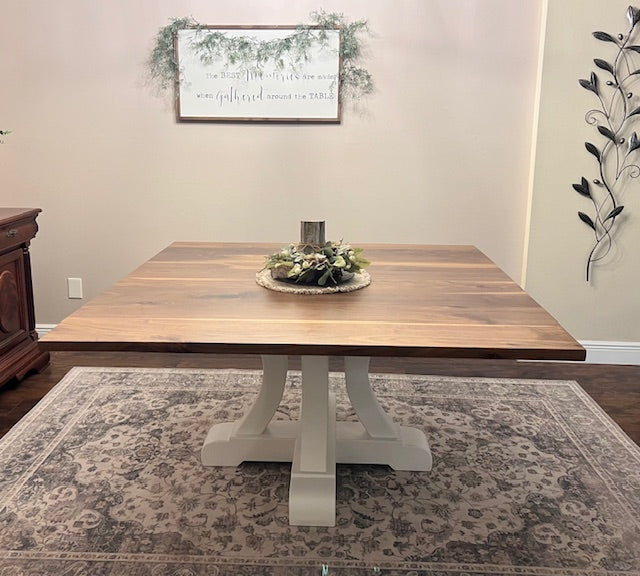 Hansley Pedestal