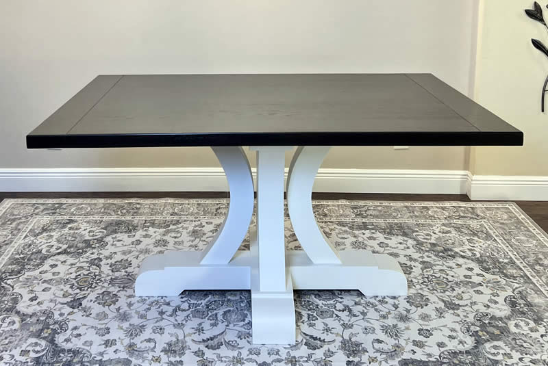Hansley Pedestal