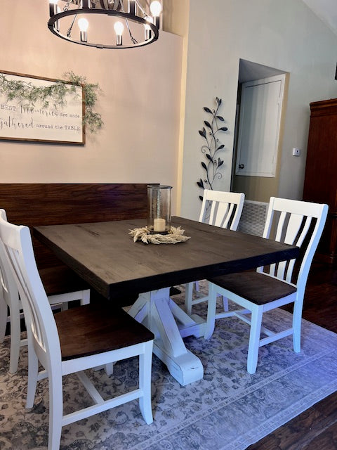 Traditional Farmhouse Pedestal